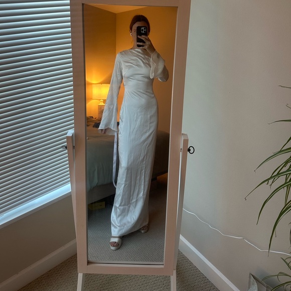 KHANUM’S - KEIDI DRESS - WHITE - Picture 7 of 10